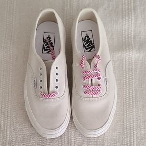 Vans Women's Cream Sneakers with Pink Accents